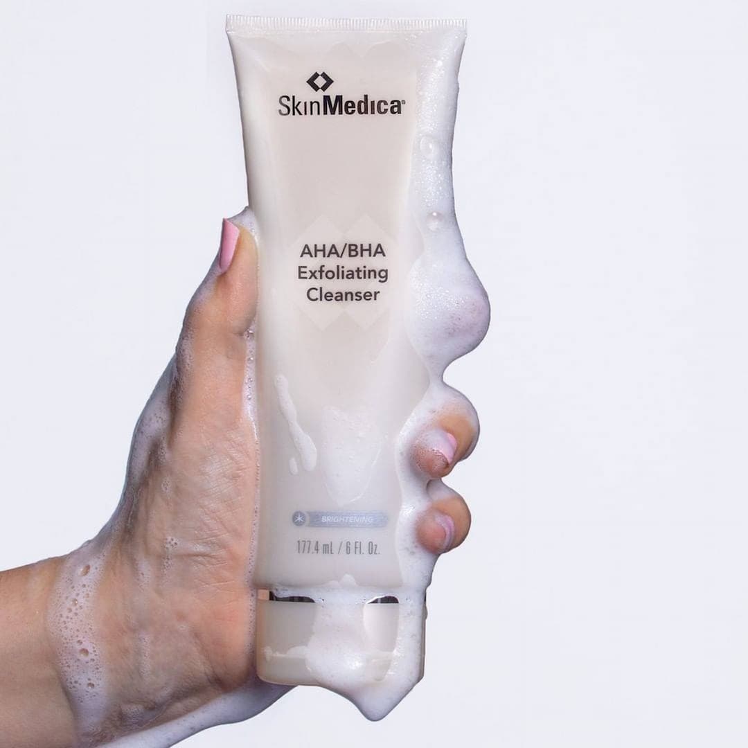 Sữa rửa mặt cho da mụn Skinmedica AHA-BHA 