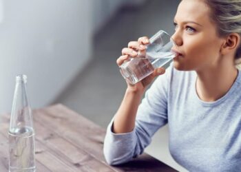 Uống nước nhiều có tốt cho cơ thể?