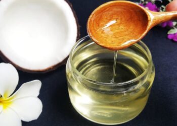 Nuôi dưỡng tóc và da đầu